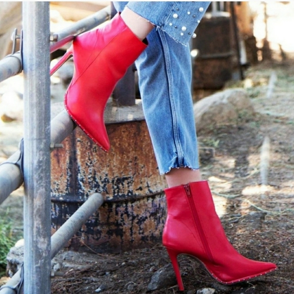 Red Trendy Ankle Boots Pointy Toe Studded Bootie